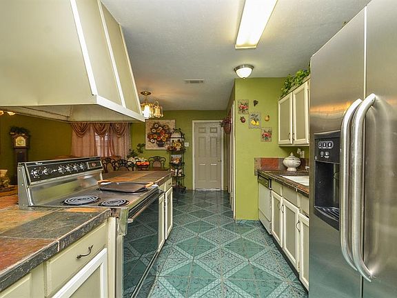 4th image of 4362 Kacee Dr