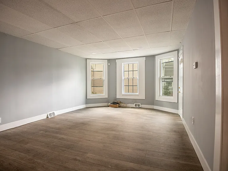 780 S Irvine Ave #2 — Photo 8