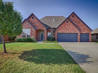 538 W Alamo Court Way, Mustang, OK 73064