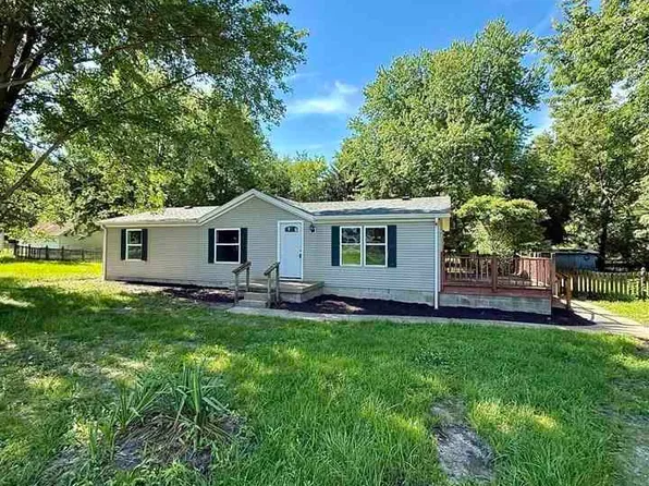7111 E Rio Grande Ave, Terre Haute, IN 47805