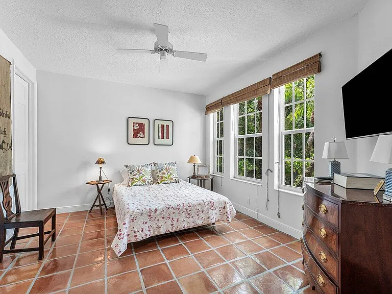 14209 Calypso Ln — Photo 18