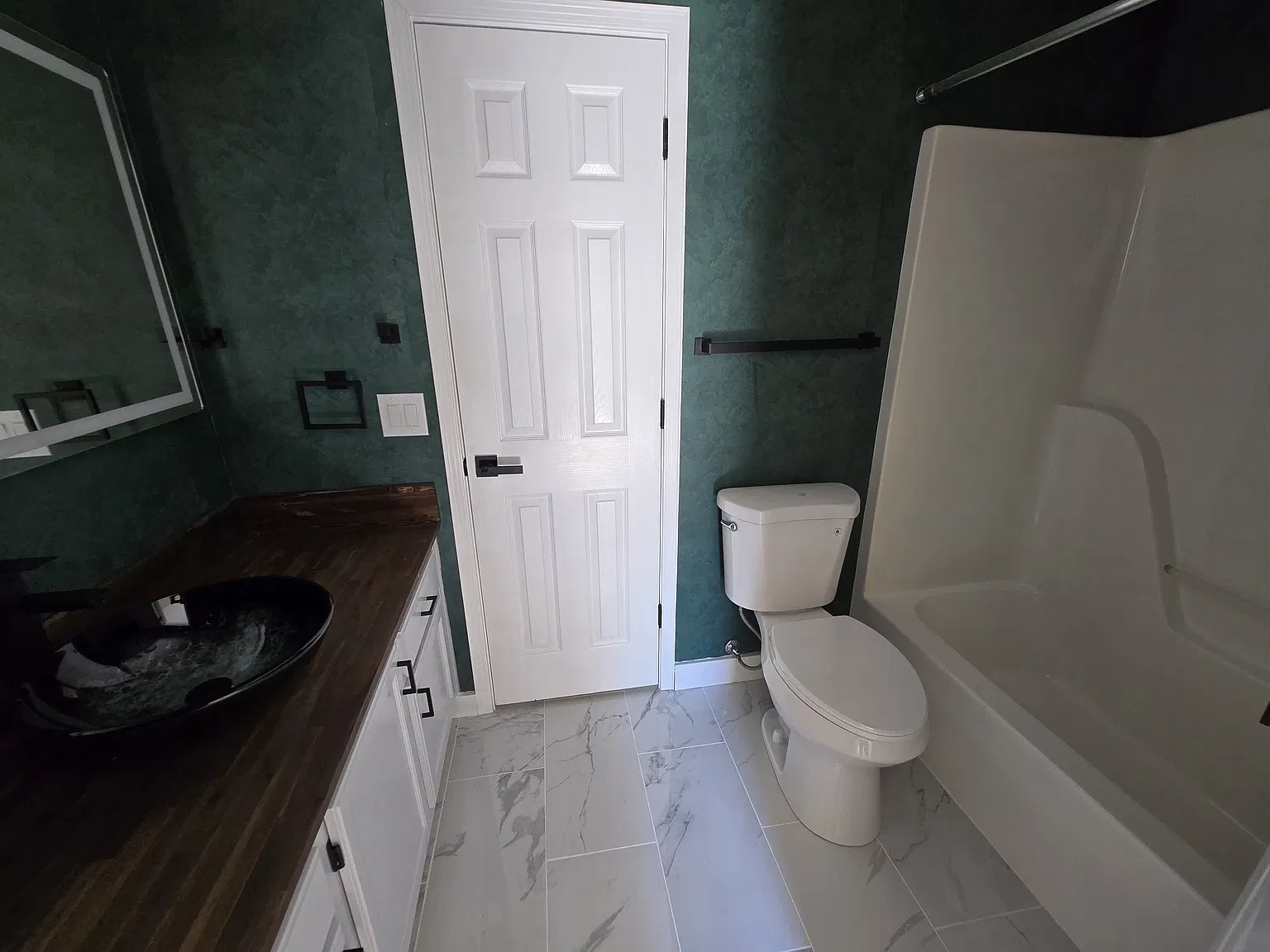 3 bed, 1567 sqft, $2,000 — Photo 4
