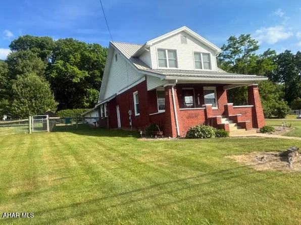 1736 Reservoir Rd, Hollidaysburg, PA 16648