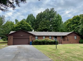 1336 W Twin Springs St, Siloam springs, AR 72761