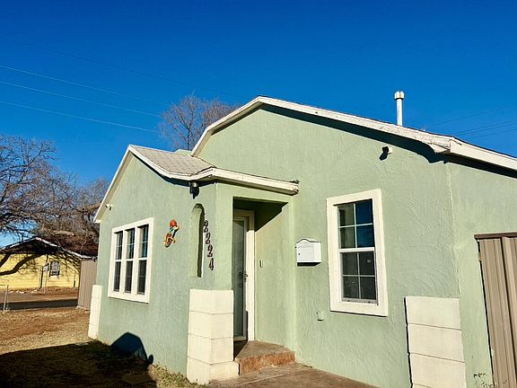 2nd image of 2224 36th St