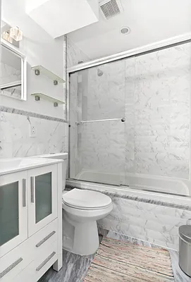 Rented by Compass | media 12