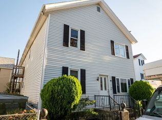 96 Wellington St, Fall River, MA 02720