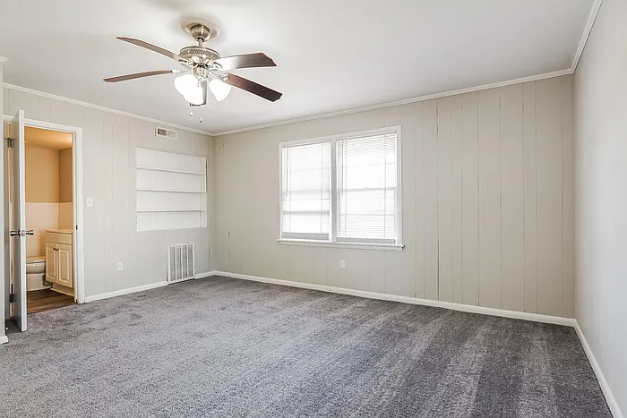205 Ridgewood Ave — Photo 9