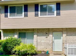 206 Village Walk, Exton, PA 19341