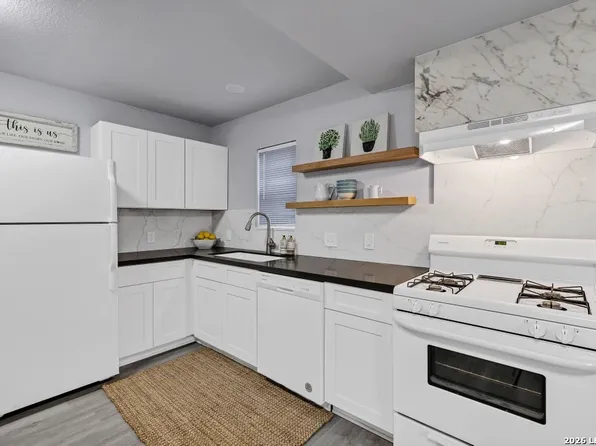 154 W Zavalla, San Antonio, TX 78204