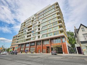 151 Avenue Rd