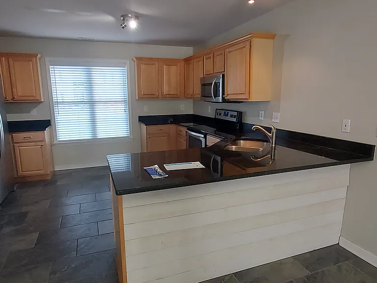 111 Carriage Point Ln — Photo 6
