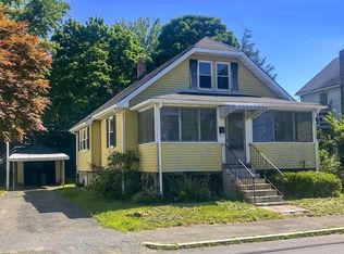 24 Bates Rd, Framingham, MA 01702
