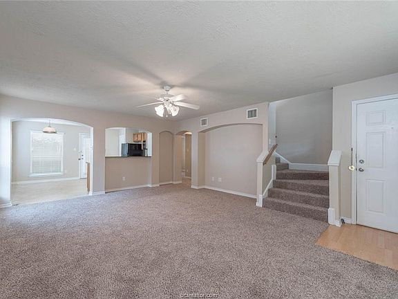 5th image of 4061 Southern Trace Dr