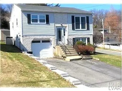 1751 Acker St photo 1