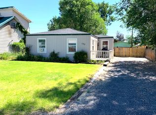 157 S Fairview Ave, Burns, OR 97720