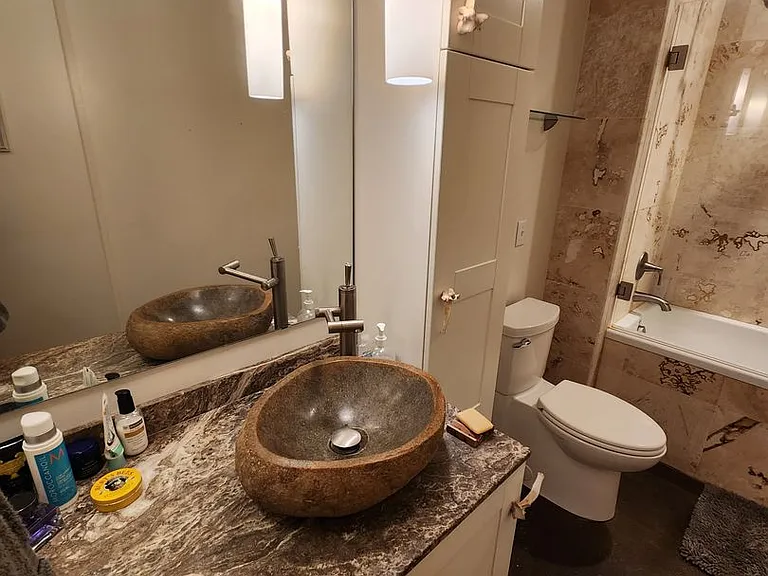 500 Robert St #502 — Photo 13