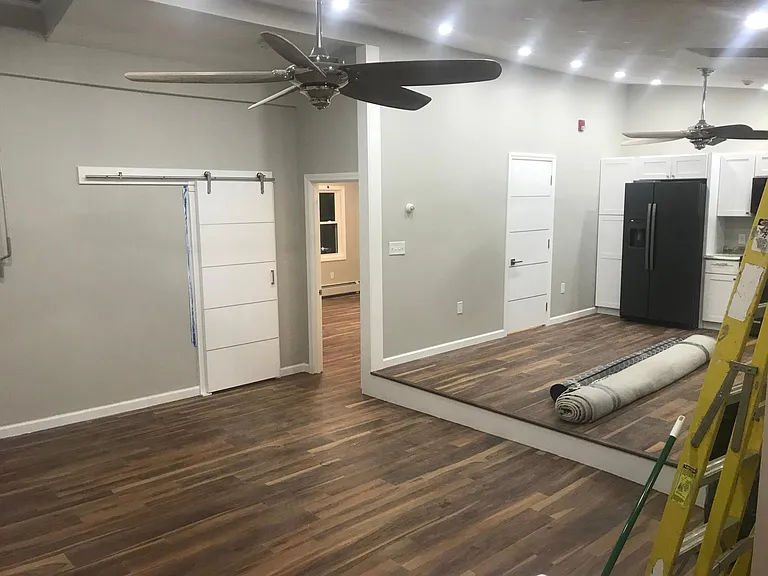 2 Whipple Ave #2R — Photo 9
