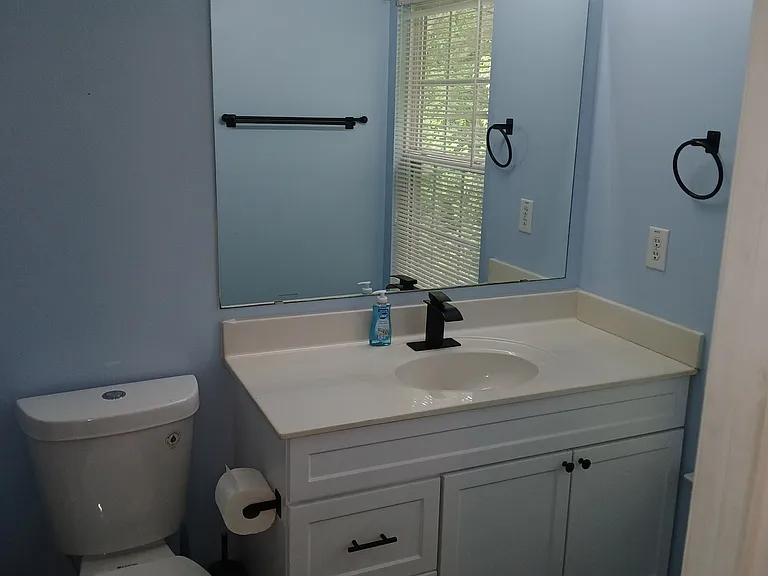614 Providence Pl SW — Photo 9