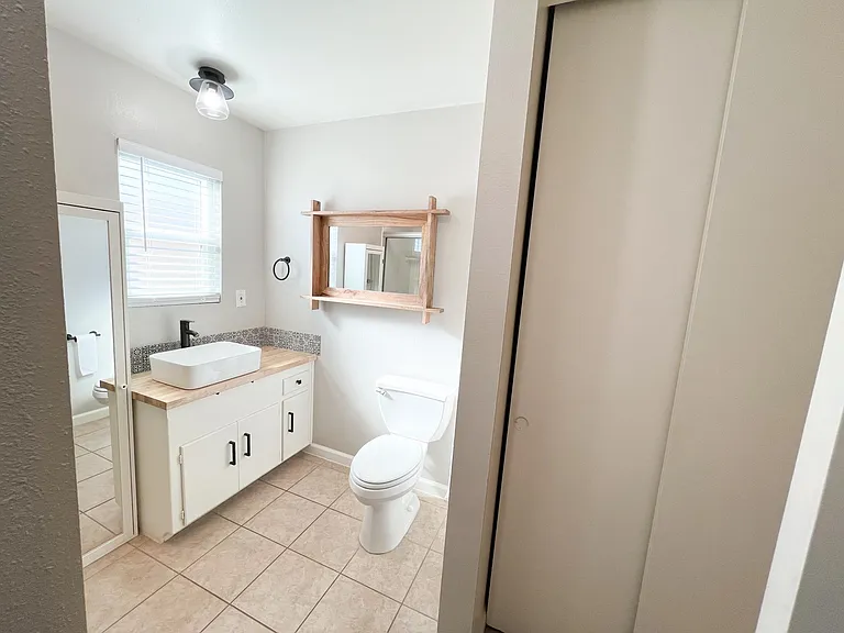 Primary bath with closet