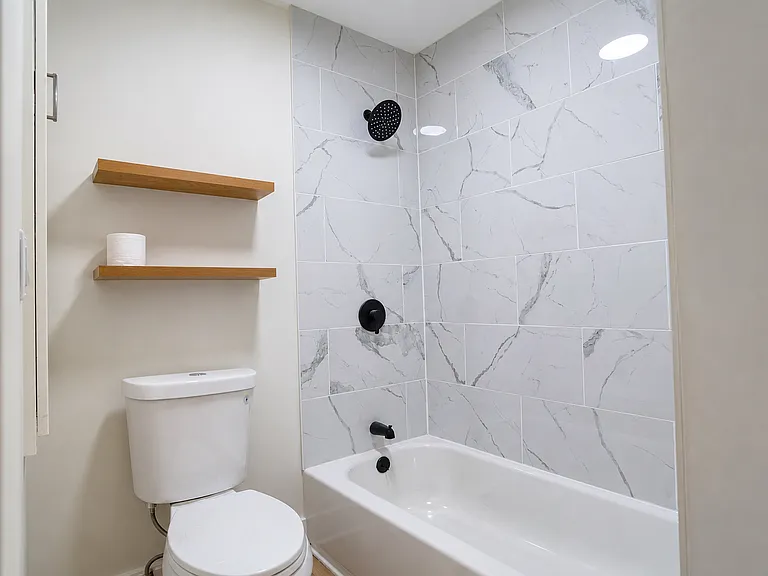 3222 Anderson Ave — Photo 8