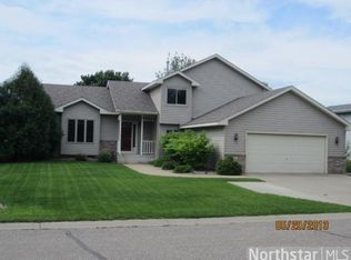 121 Crestview Cir, Jordan, MN 55352