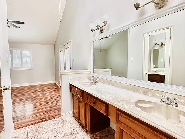 15111 Yorkpoint Dr — Photo 13