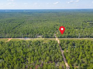 302 Elizabeth Ln, Defuniak Springs, FL 32433