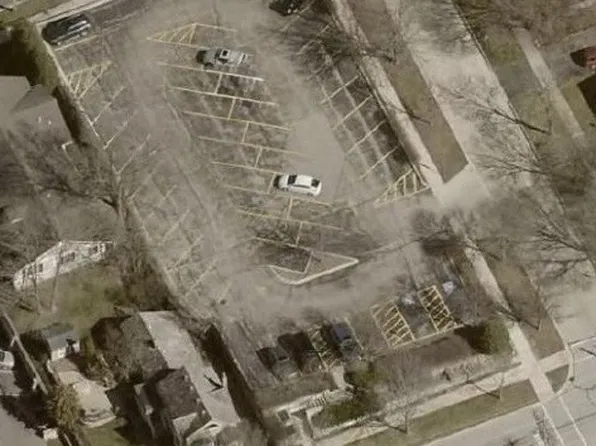 107 N 3rd Ave, Saint Charles, IL 60174