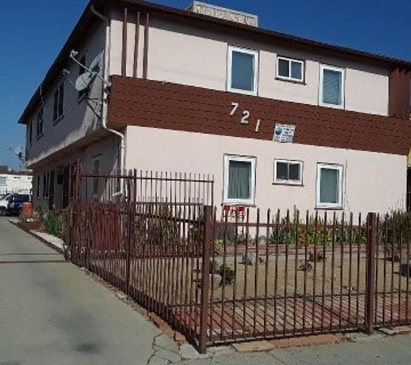1st image of 721 S Grevillea Ave #4