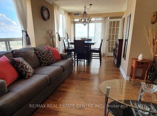 55 Strathaven Dr #1205, Mississauga, ON L5R 4G9