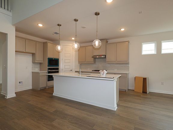 3rd image of 3721 Helena Way