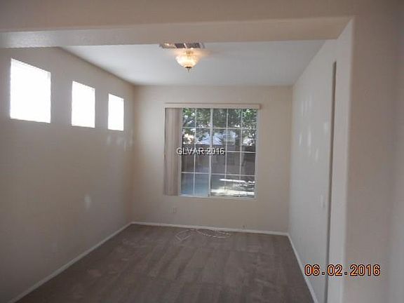 4th image of 10279 Dupage Ave