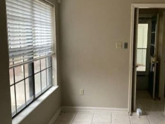 5th image of 7246 Woodlett Dr