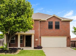 10044 Legacy Dr, Fort Worth, TX 76108
