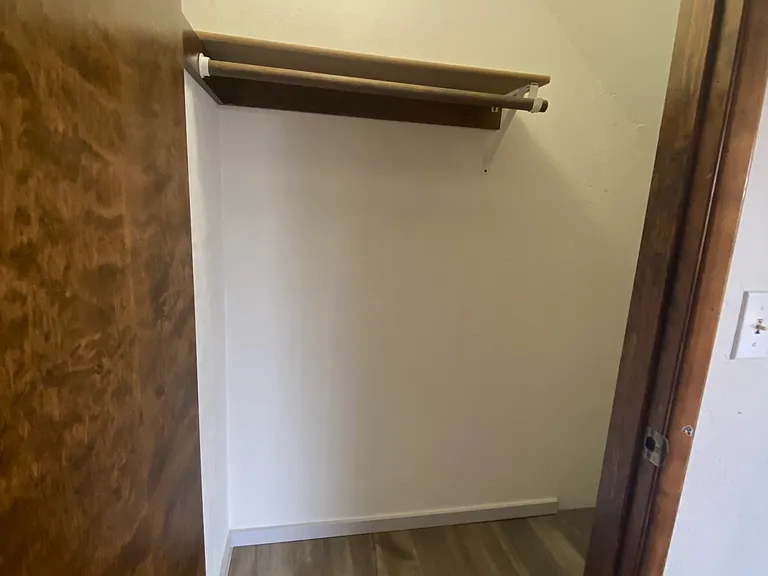 12 Kari Pl — Photo 16