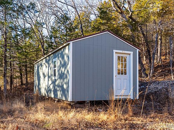 2nd image of 39 Highway Yy