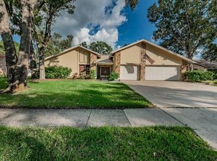 3085 Edgemoor Dr, Palm Harbor, FL 34685