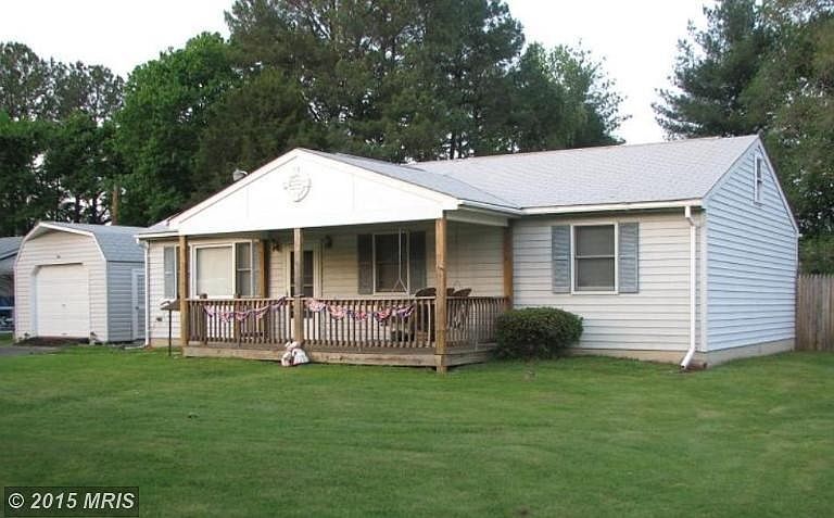 Exterior (Front)