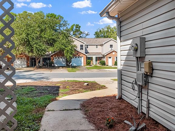4th image of 2149 Delta Way