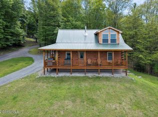 42 Pauquette Way, Whitehall, NY 12887