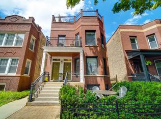 1246 W Roscoe St FLOOR 1, Chicago, IL 60657