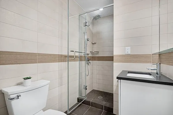 Rented by REAL New York | media 26