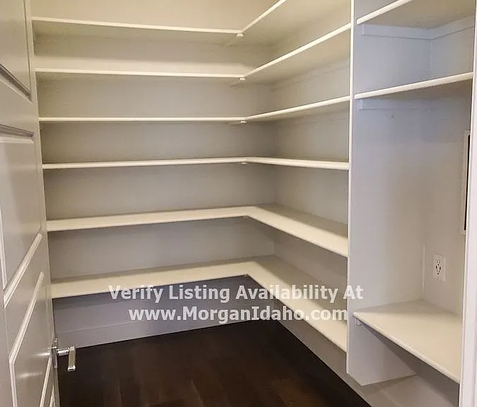6518 N Fairborn Ave — Photo 6