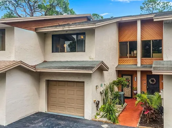 2122 TARPON LANDINGS DRIVE, TARPON SPRINGS, FL 34688
