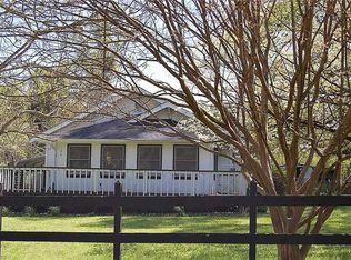 104 Lambeth Rd, Thomasville, NC 27360