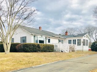 202 High Rock Rd, Groton, CT 06340