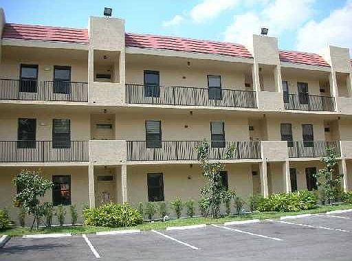 1st image of 6709 Coral Lake Dr #6709