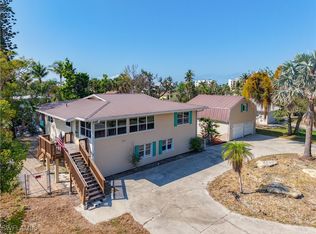 170 Sabal Dr, Fort Myers Beach, FL 33931