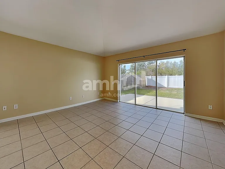 11555 Misty Isle Ln — Photo 7